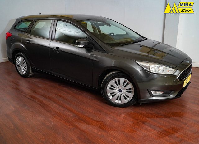 Ford Focus – 1.5 TDCi Business 88 kW (120 CV) lleno